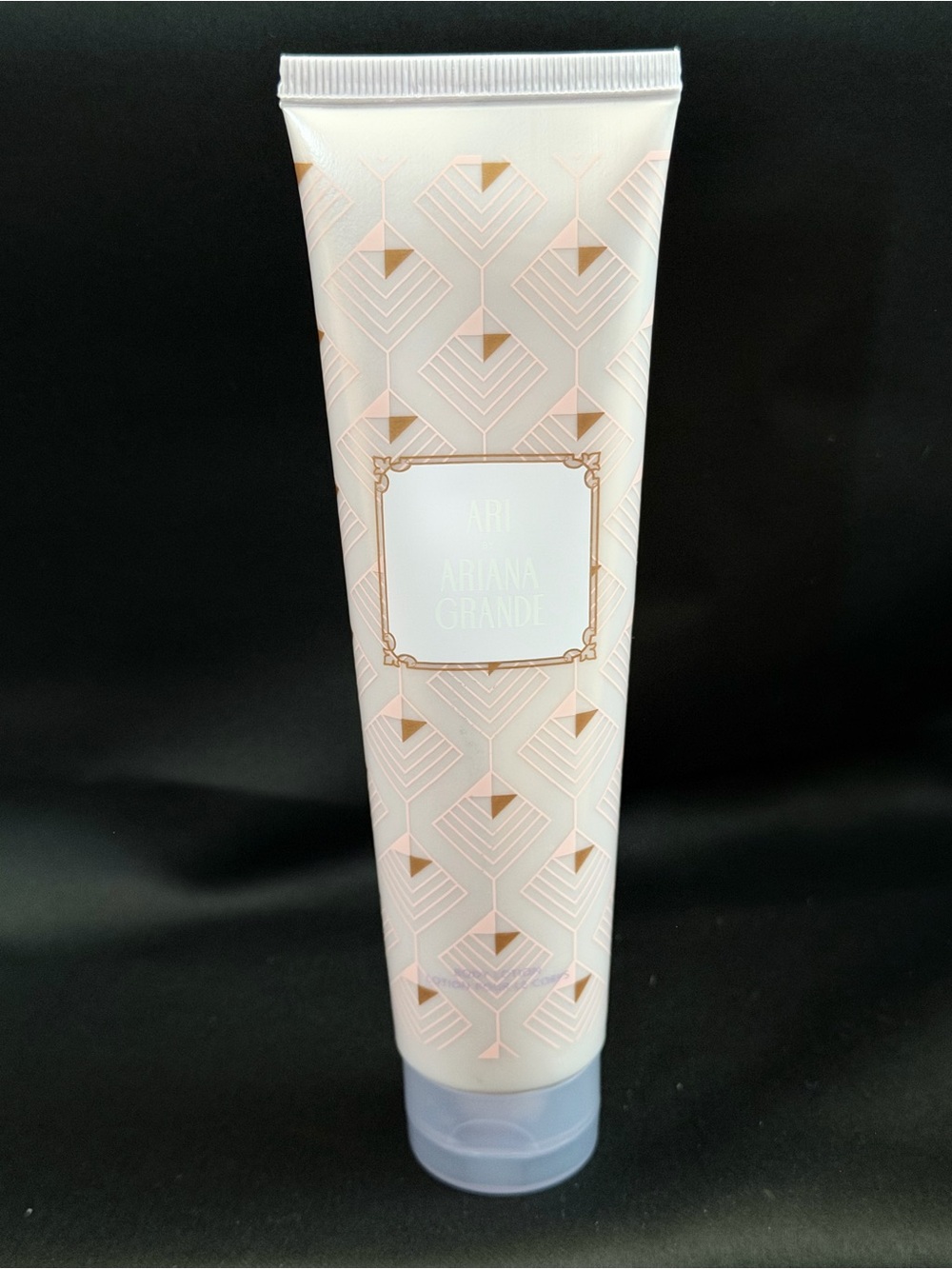 ARI Ariana Grande scented Body Lotion